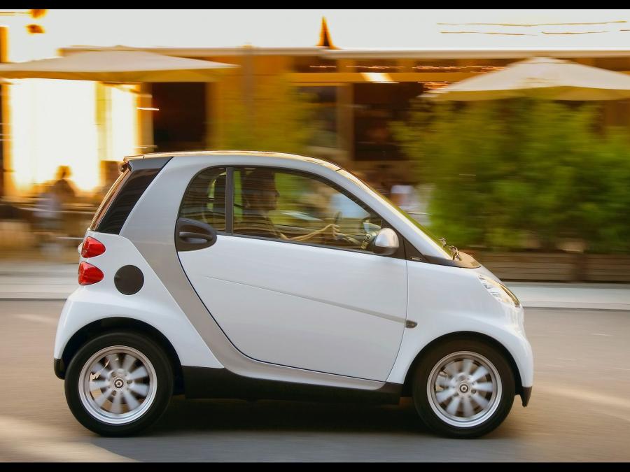  Smart ForTwo Micro Hybrid Drive 2007 года  (фото 4 из 22)